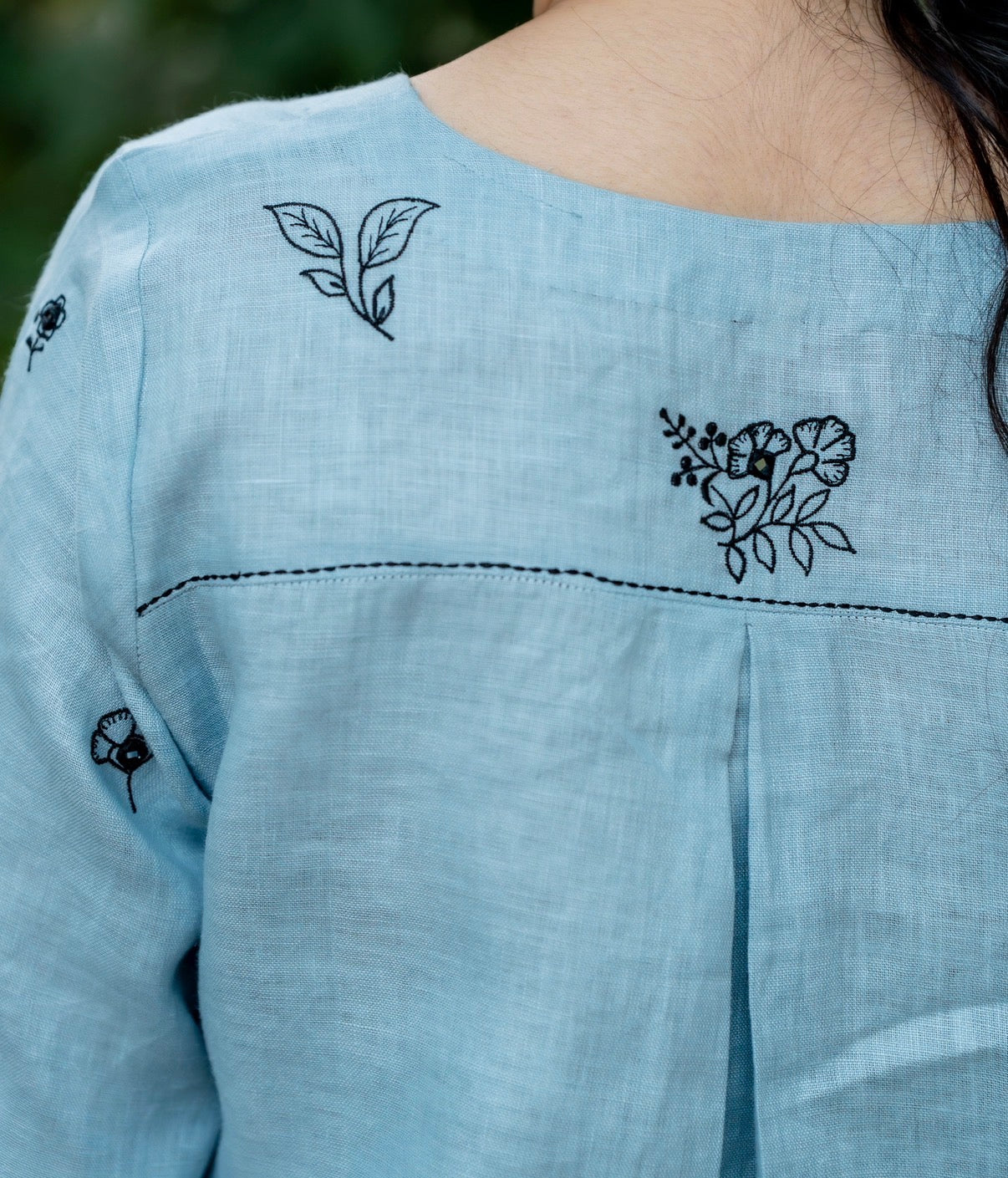 Azure Blue-Black Linen Pair - Image 7