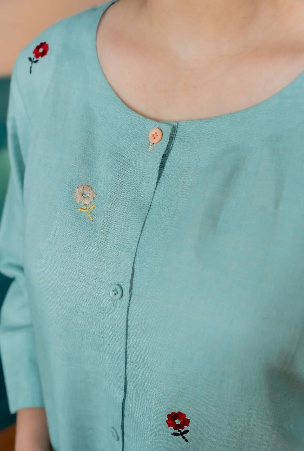 Blue-Green Linen Pair - Image 3