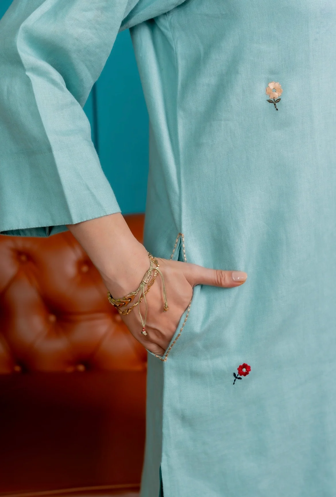 Blue-Green Linen Pair - Image 4