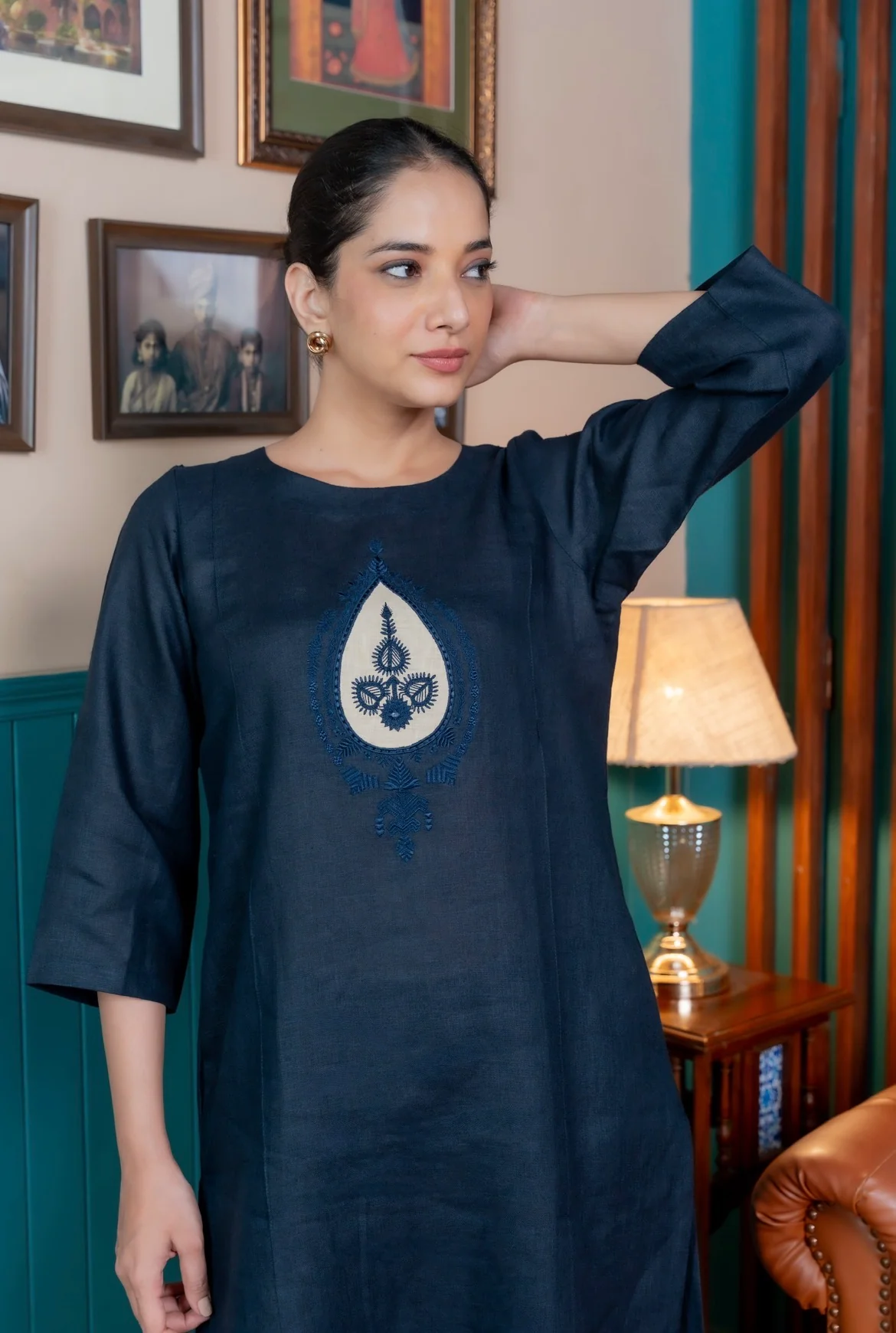 Midnight Blue Linen Pair - Image 4