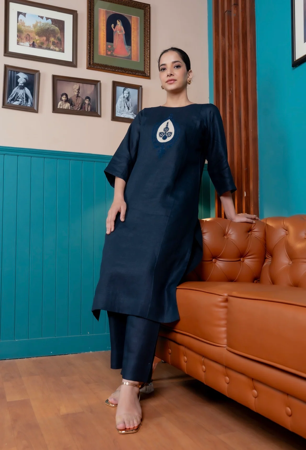 Midnight Blue Linen Pair - Image 5