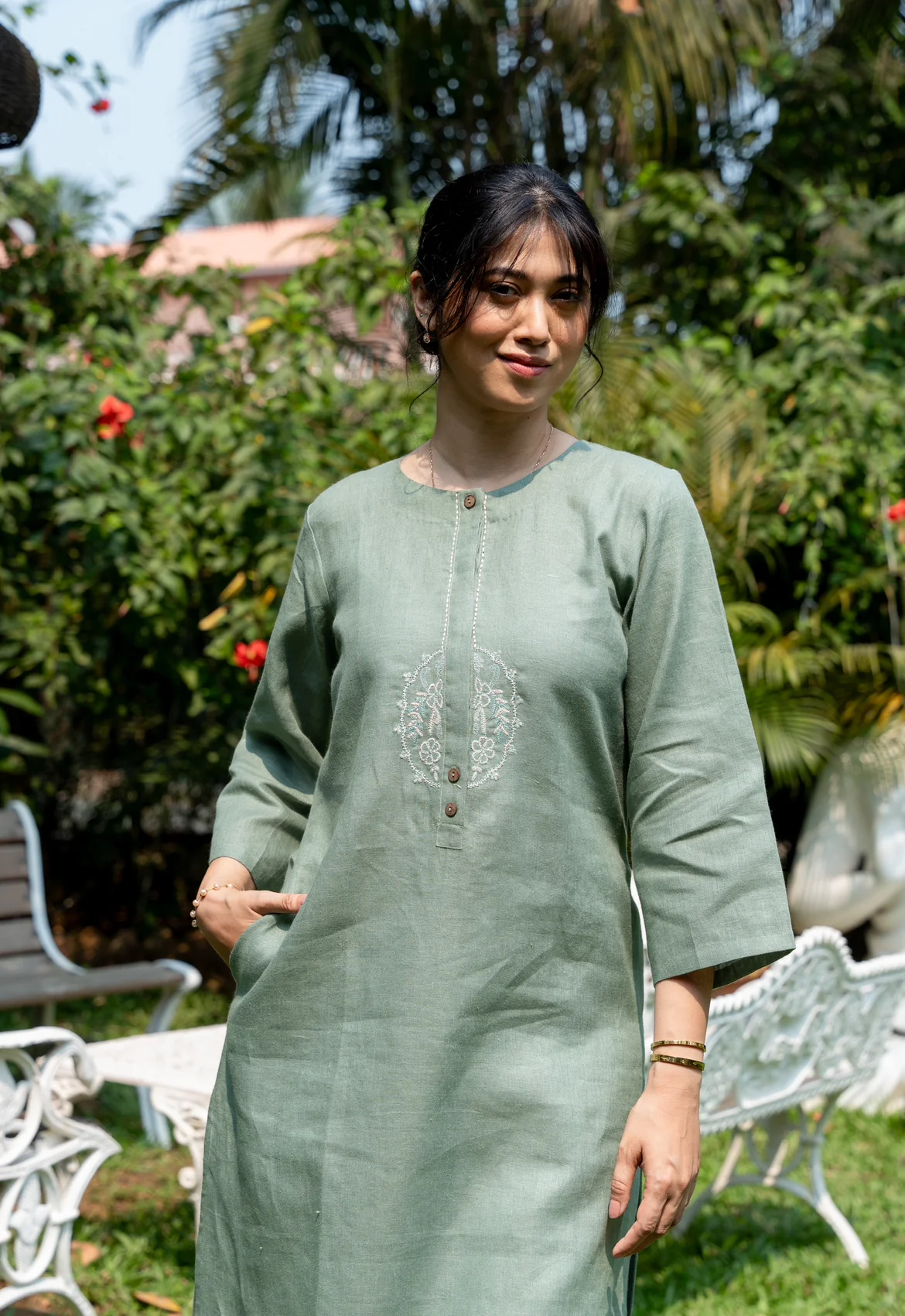 MOSS GREEN LINEN PAIR - Image 4