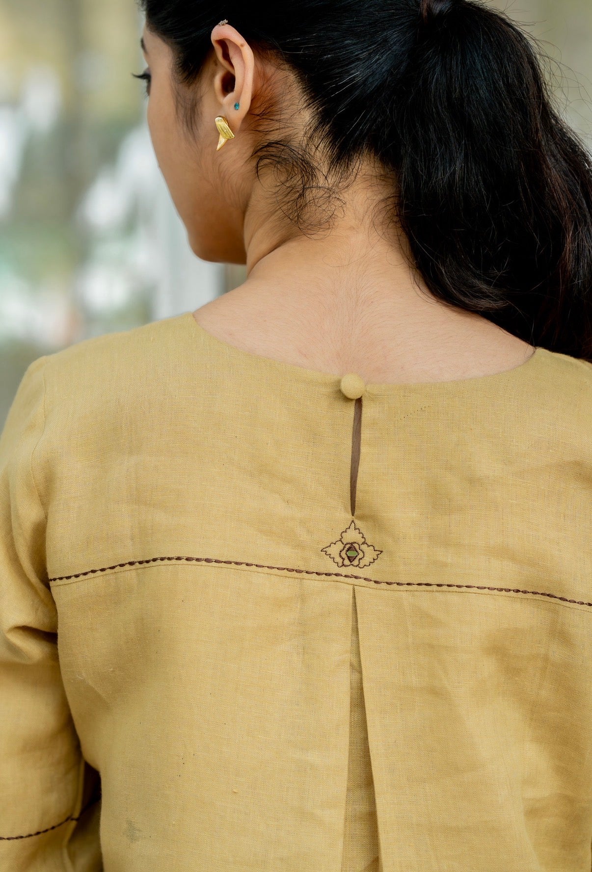 Mustard Linen Pair - Image 4