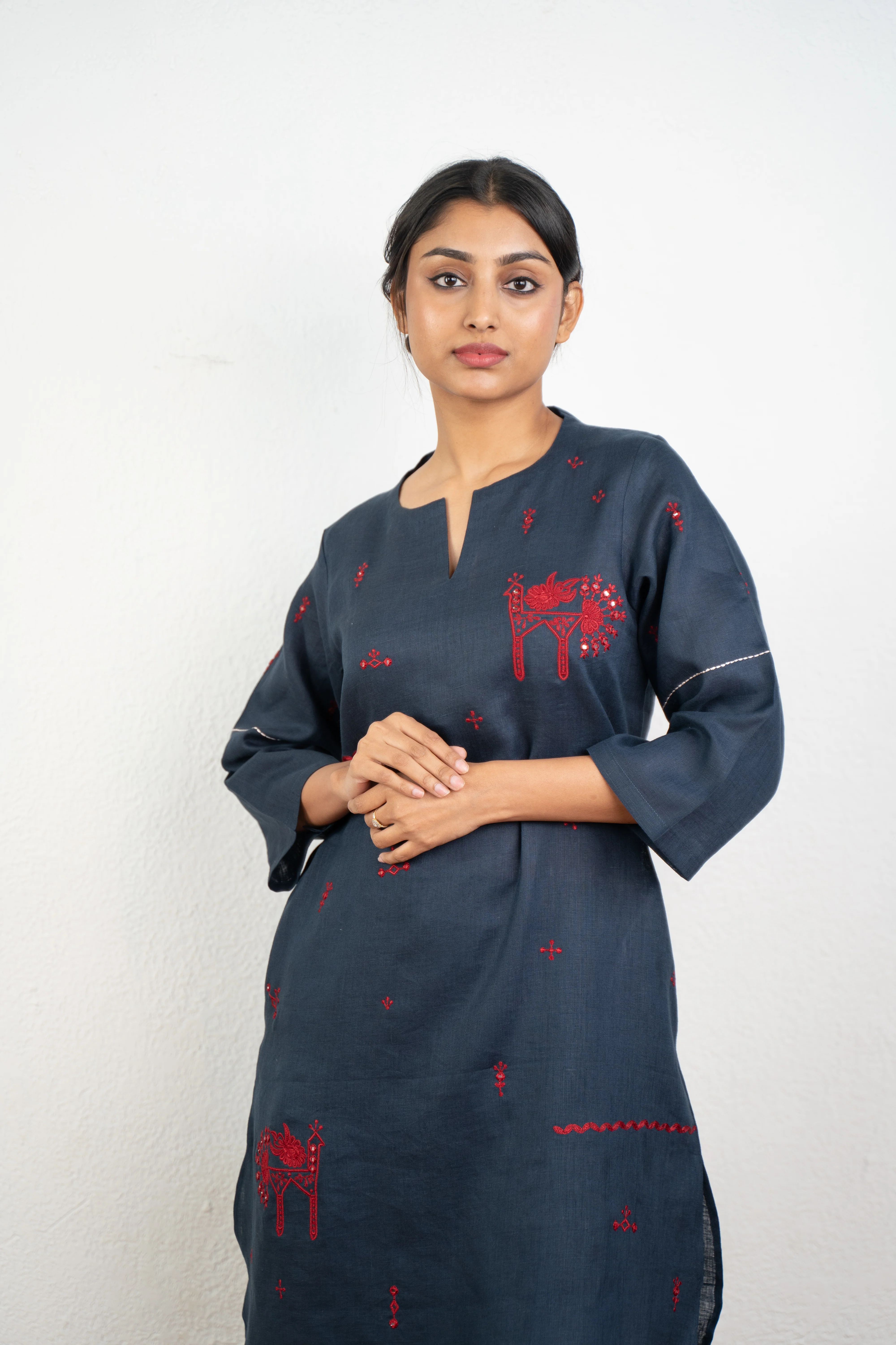 NIGHT BLUE LINEN KURTA PANT - Image 5