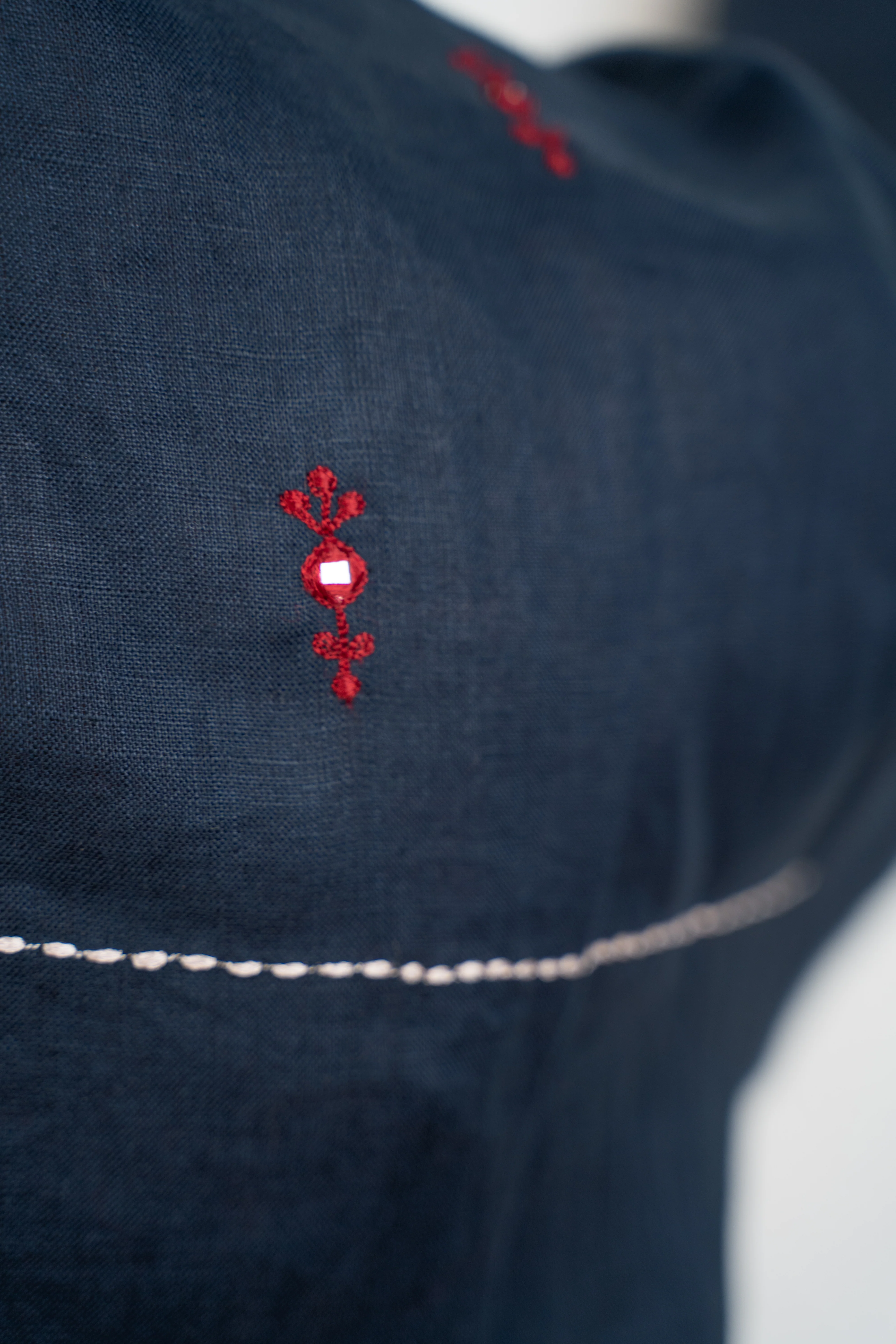 NIGHT BLUE LINEN KURTA PANT - Image 7