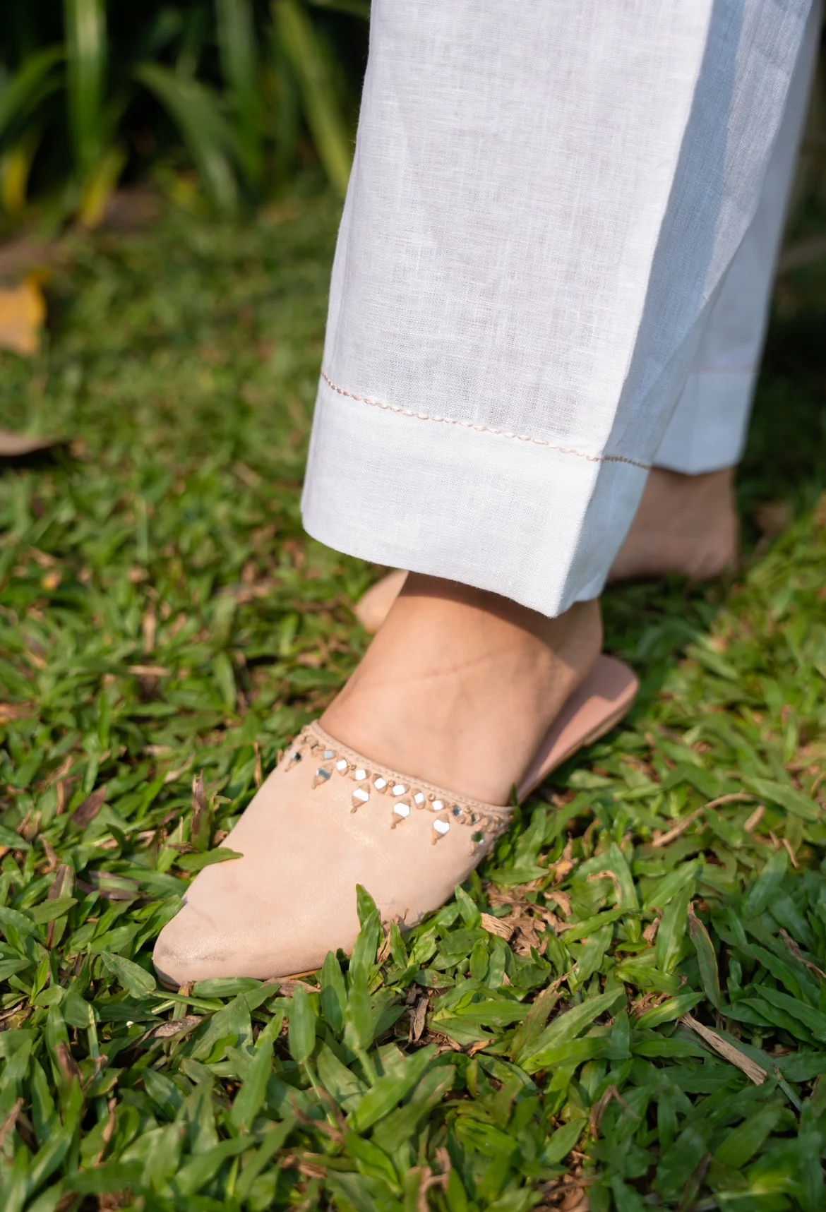 PASTEL PINK-WHITE LINEN PAIR - Image 4