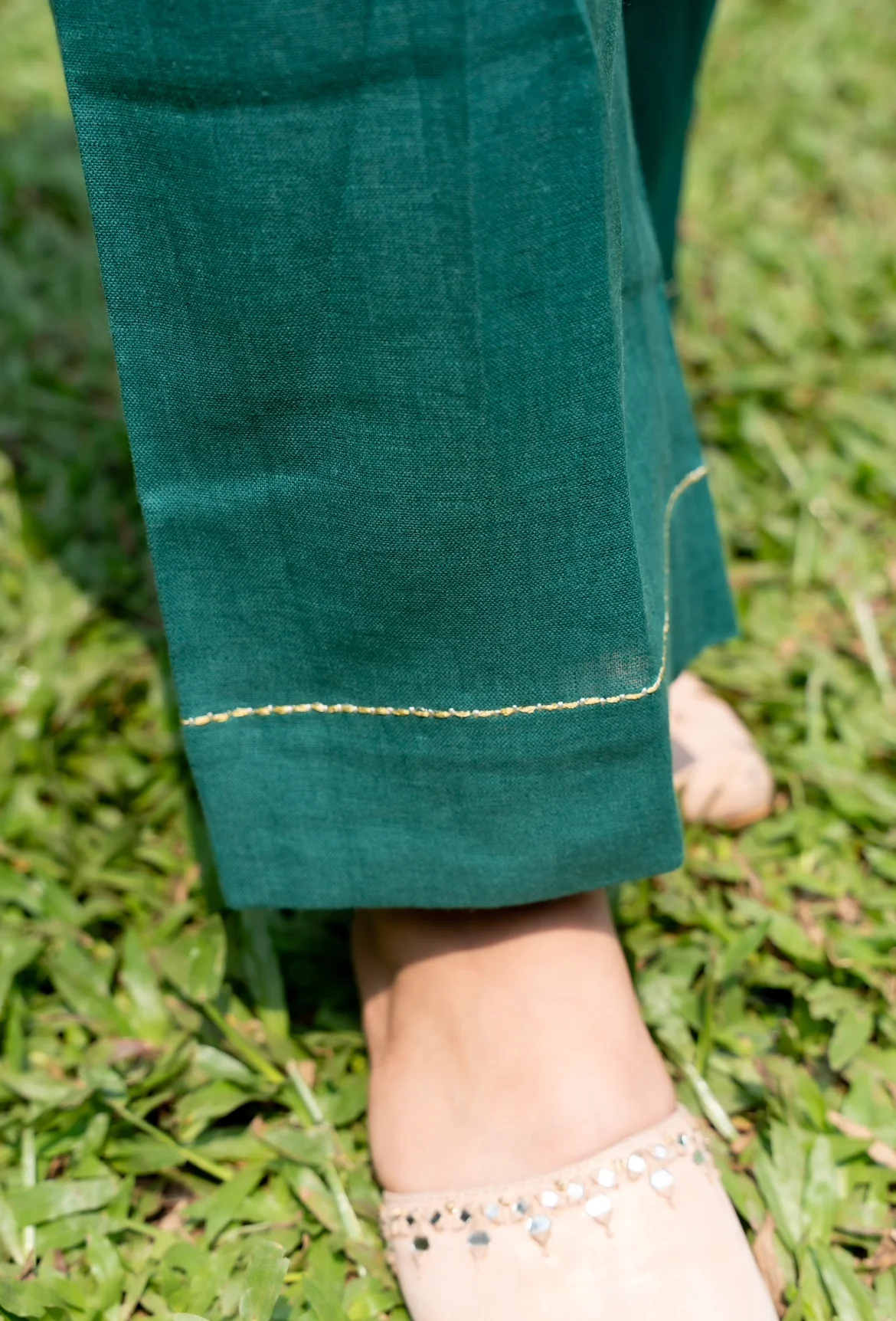 PINE GREEN LINEN PAIR - Image 7