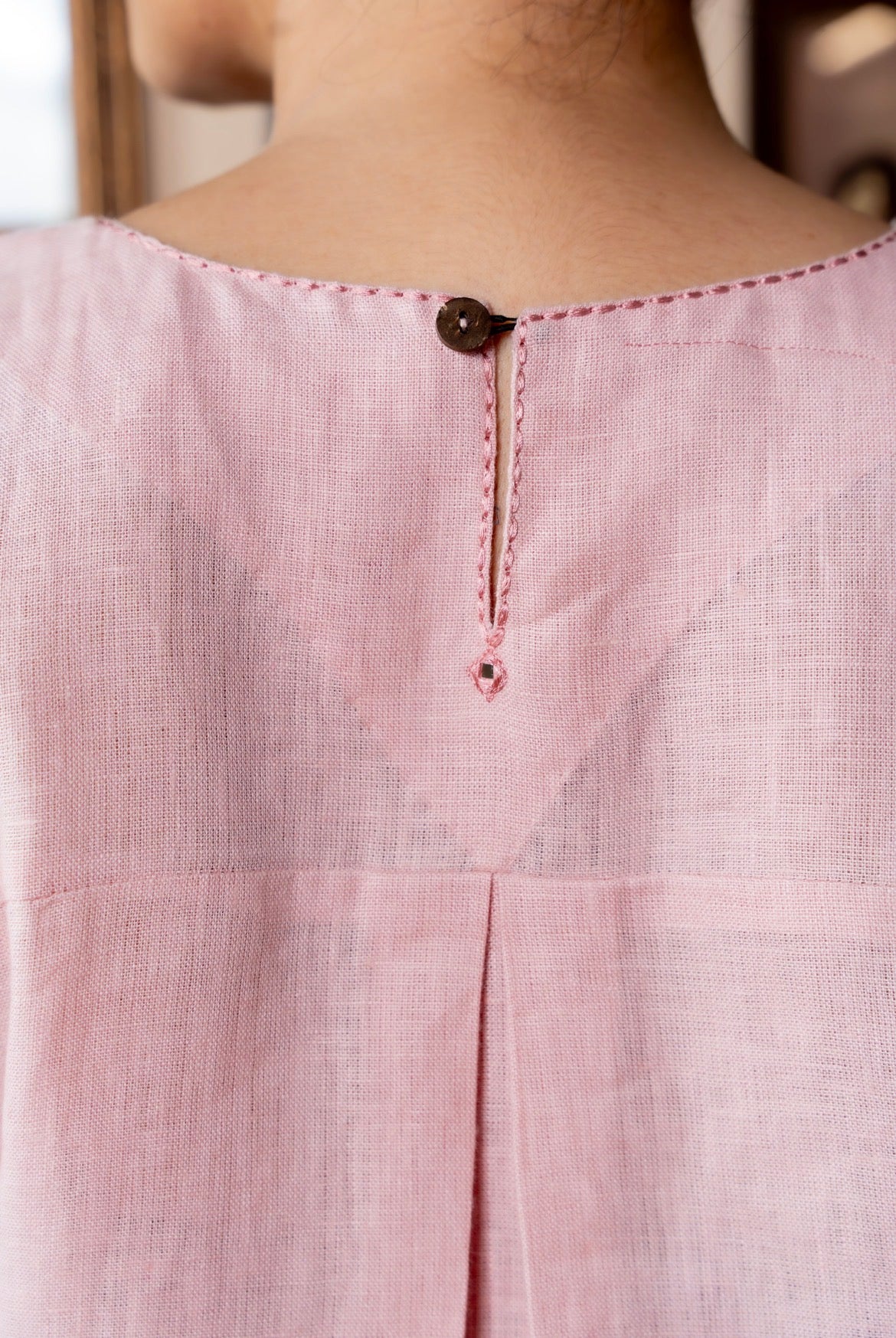 Sea Pink Linen Pair - Image 4
