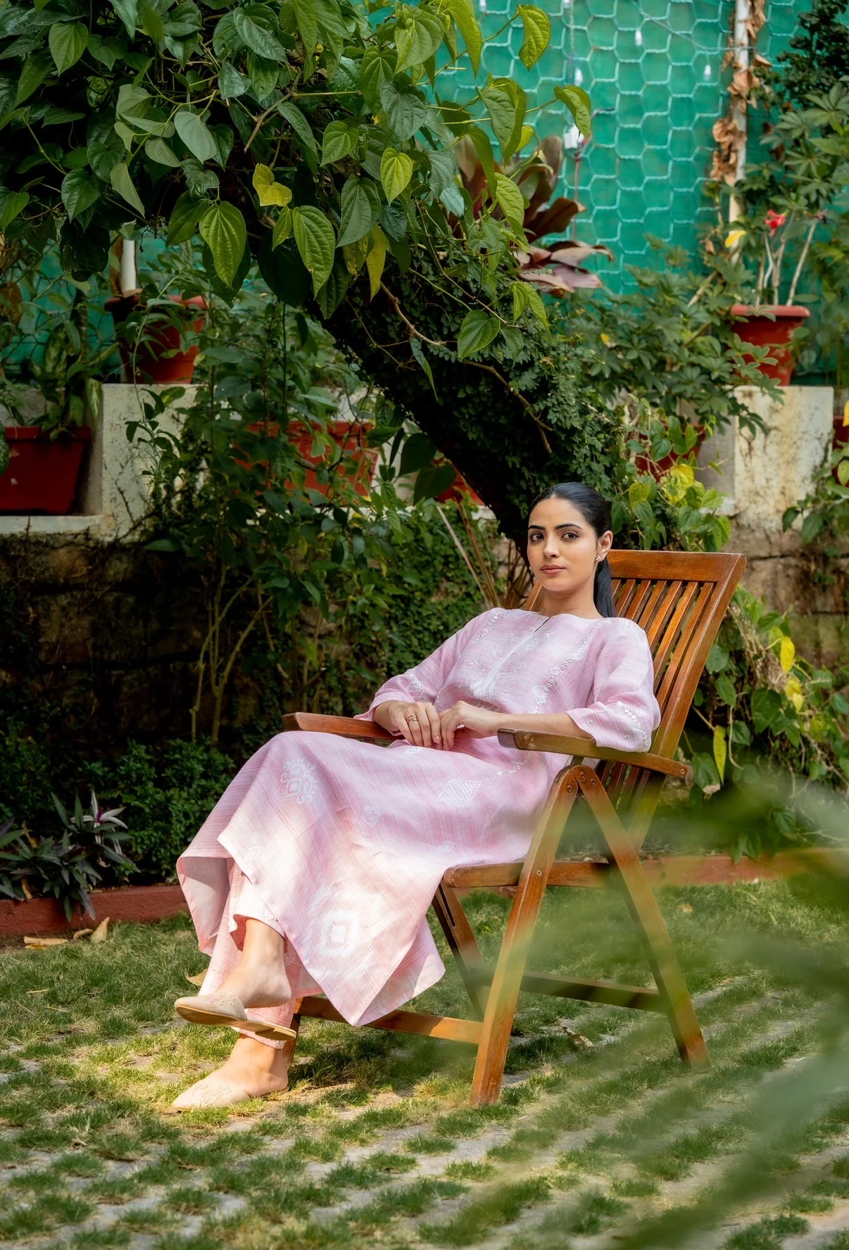 Soft Pink Linen Pair - Image 5