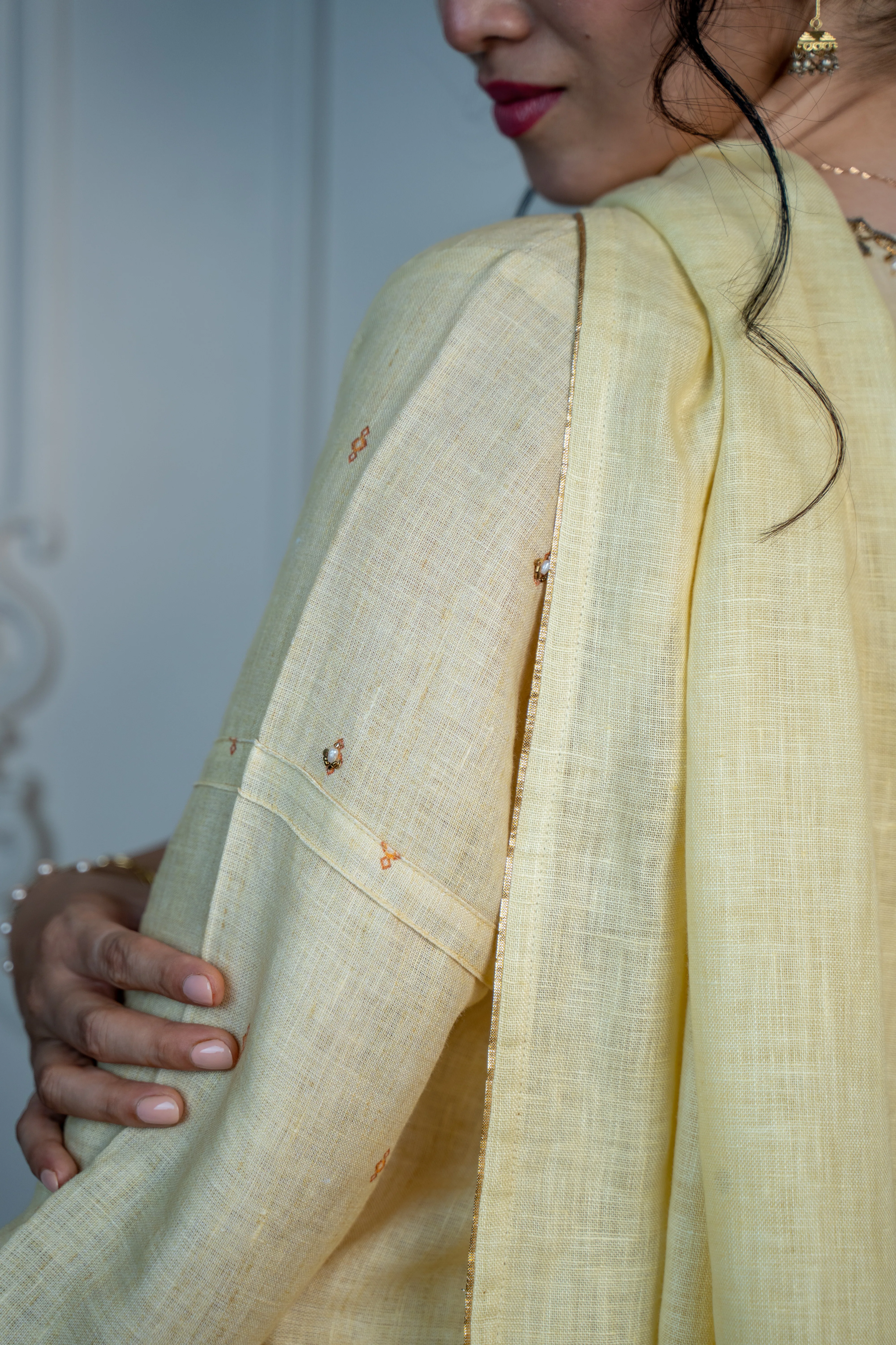 VIVID YELLOW LINEN SET - Image 4